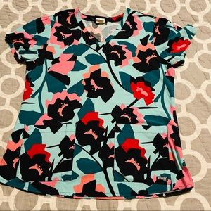 Scrub top